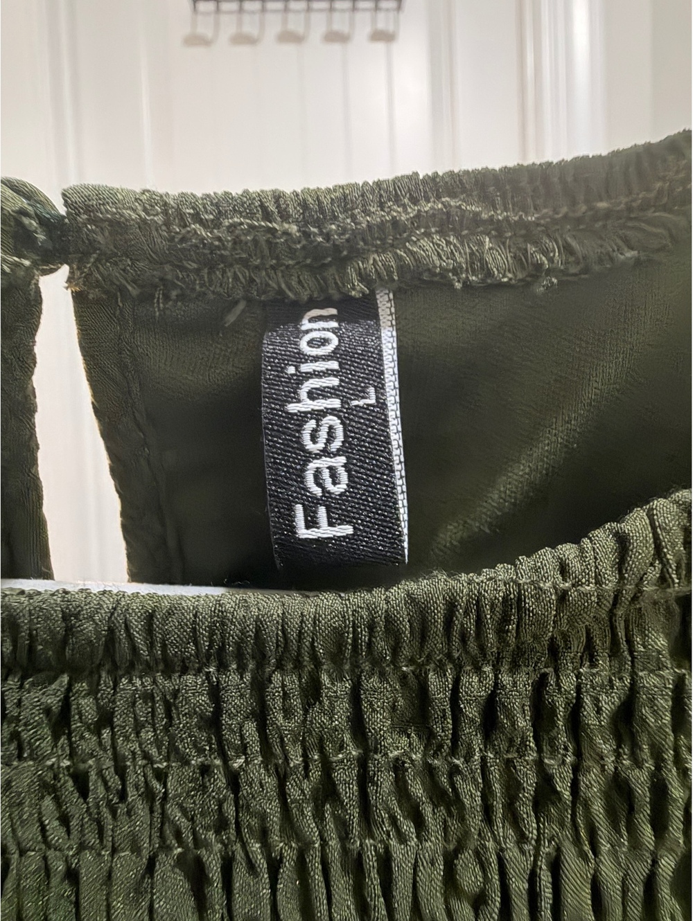 Long Sleeve Olive Green Tiered Midi Dress Size Large - Picture 3 of 4